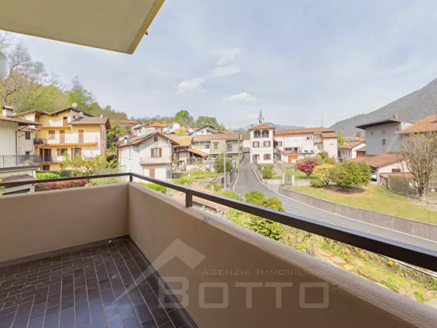 Immagine 15 di Appartamento in vendita  in Via Bruno Bertone a Casale Corte Cerro