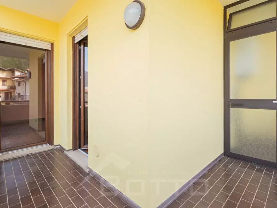 Immagine 17 di Appartamento in vendita  in Via Bruno Bertone a Casale Corte Cerro