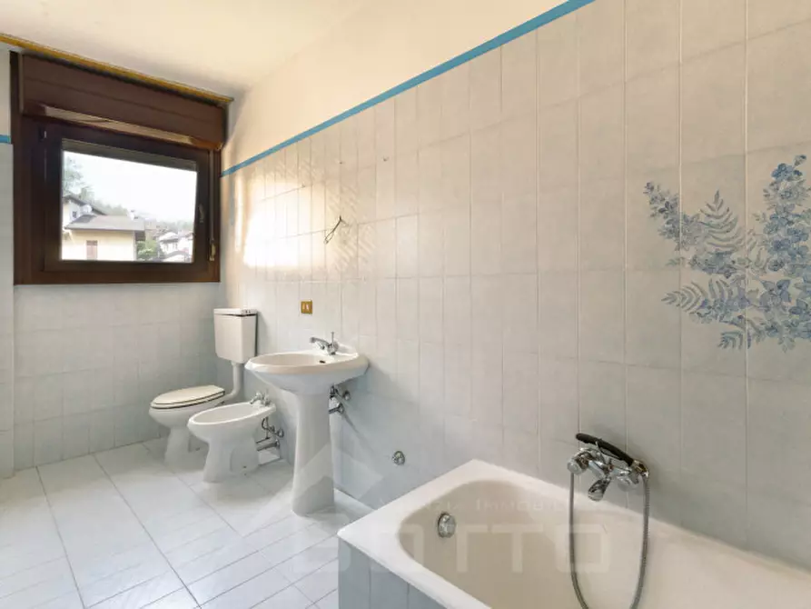 Immagine 29 di Appartamento in vendita  in Via Bruno Bertone a Casale Corte Cerro