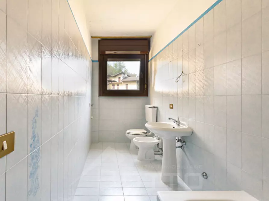 Immagine 30 di Appartamento in vendita  in Via Bruno Bertone a Casale Corte Cerro