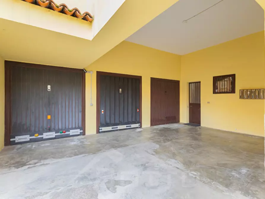 Immagine 35 di Appartamento in vendita  in Via Bruno Bertone a Casale Corte Cerro