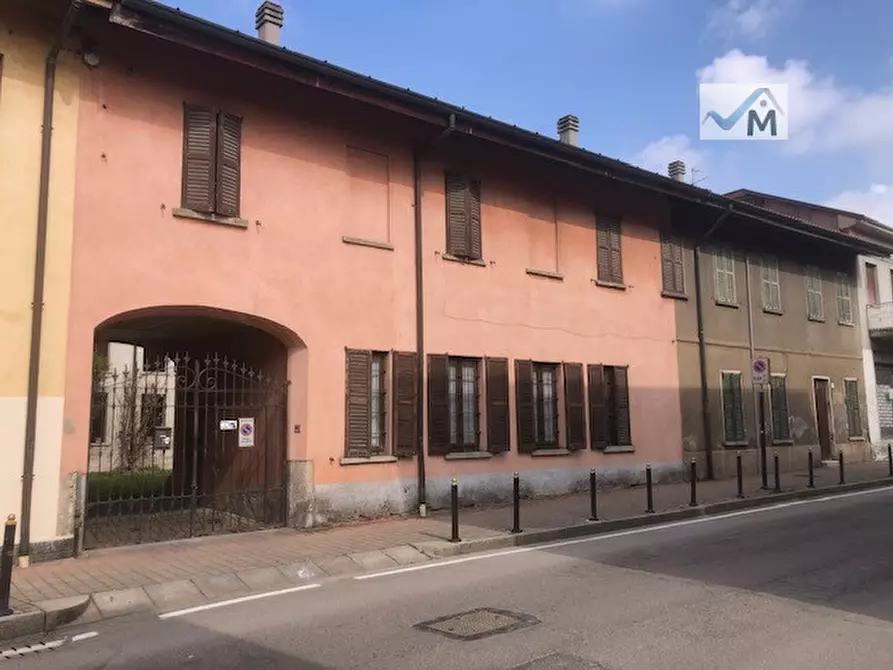 Immagine 1 di Casa indipendente in vendita  in VIA CRISTOFORO COLOMBO 68 a Meda