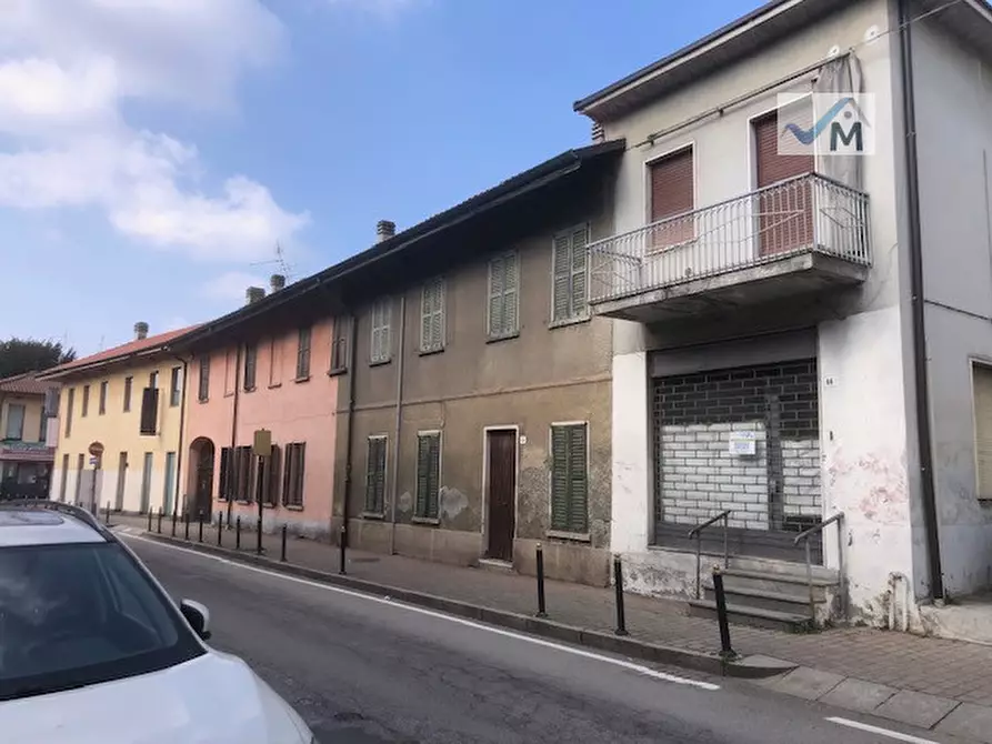 Immagine 2 di Casa indipendente in vendita  in VIA CRISTOFORO COLOMBO 68 a Meda