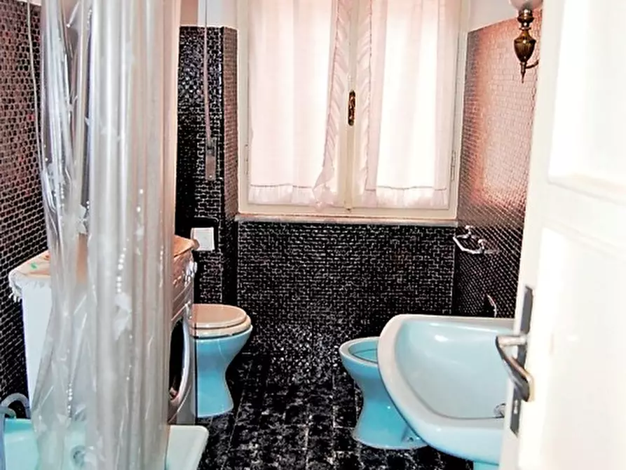 Immagine 13 di Appartamento in vendita  in Largo Somalia a Roma