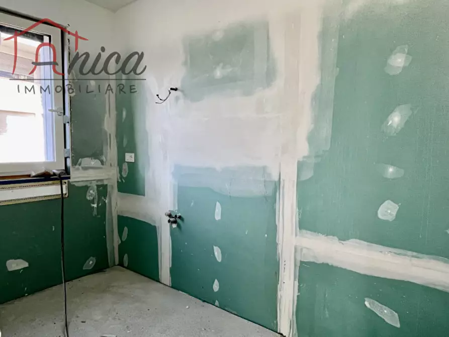 Immagine 9 di Appartamento in vendita  in Via delle Tre croci a Trento