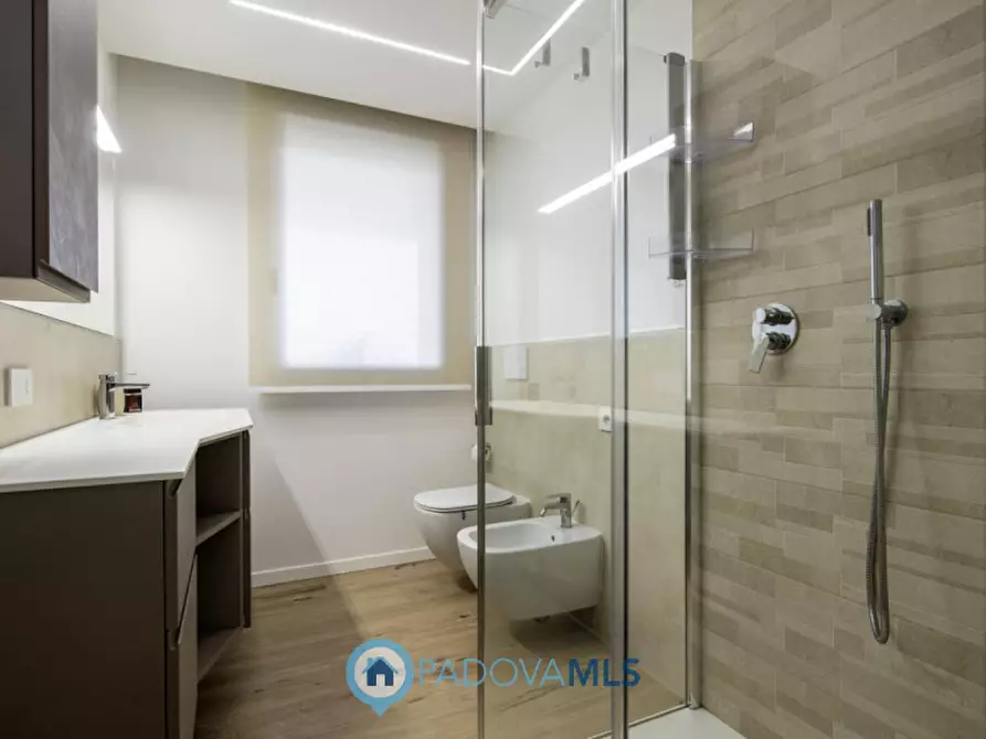 Immagine 16 di Attico in vendita  in via rovereto a Mestrino