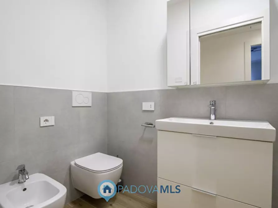 Immagine 17 di Attico in vendita  in via rovereto a Mestrino