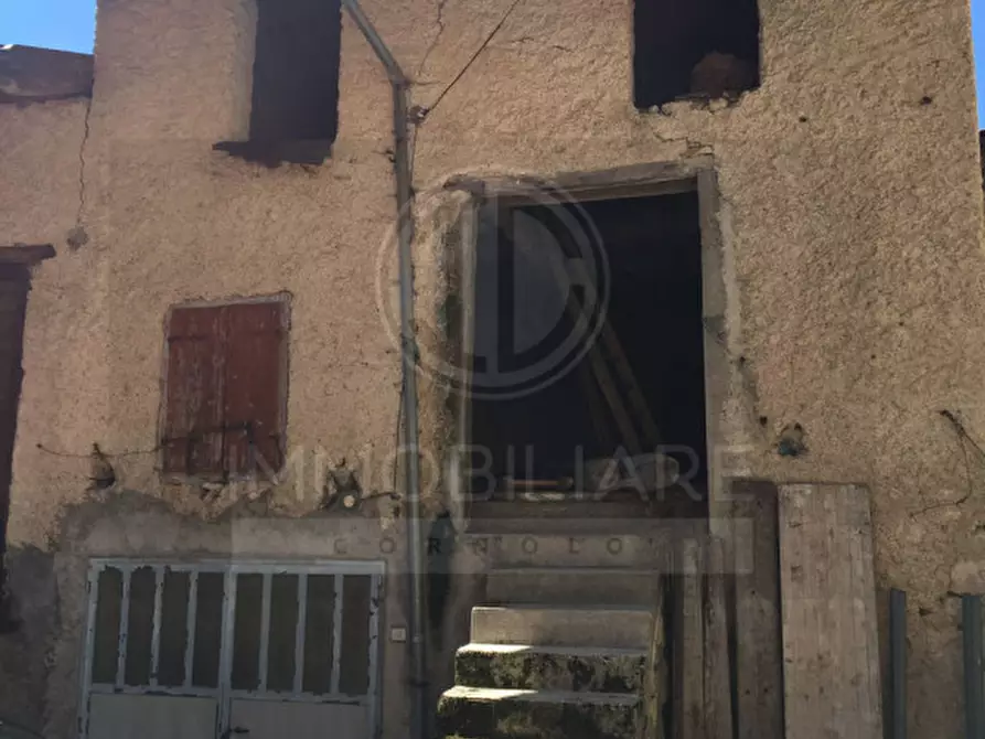 Immagine 5 di Villetta a schiera in vendita  a Laghi