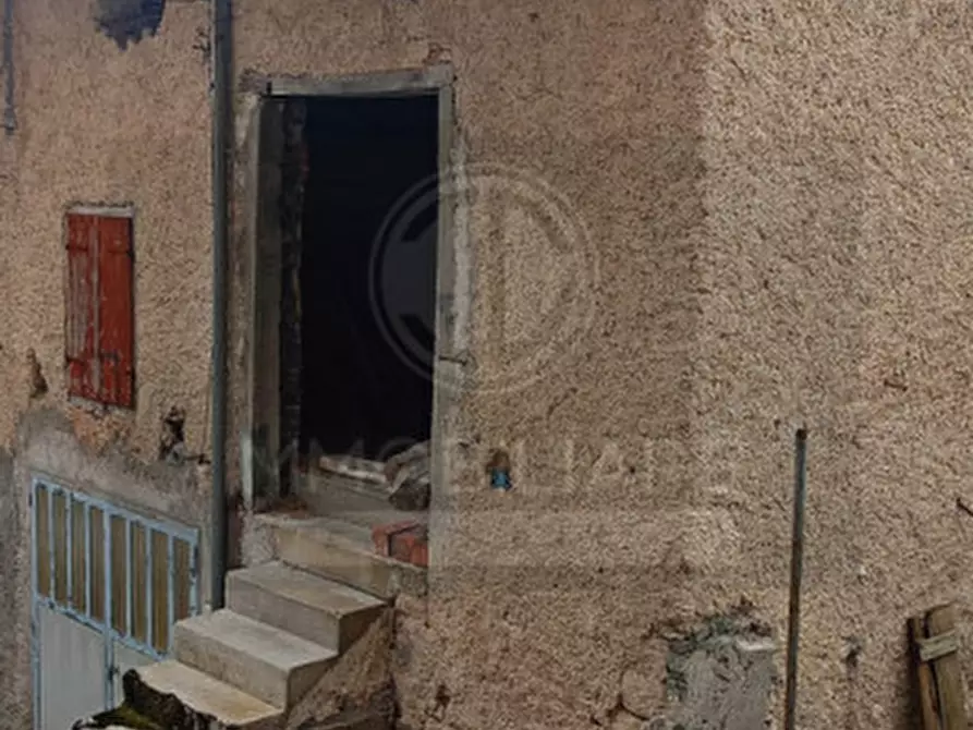 Immagine 6 di Villetta a schiera in vendita  a Laghi