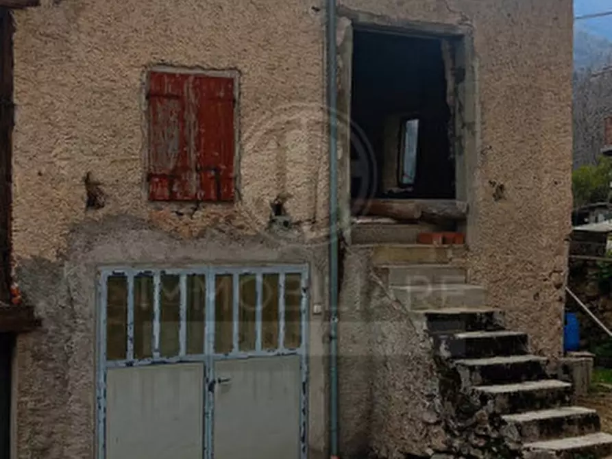 Immagine 7 di Villetta a schiera in vendita  a Laghi