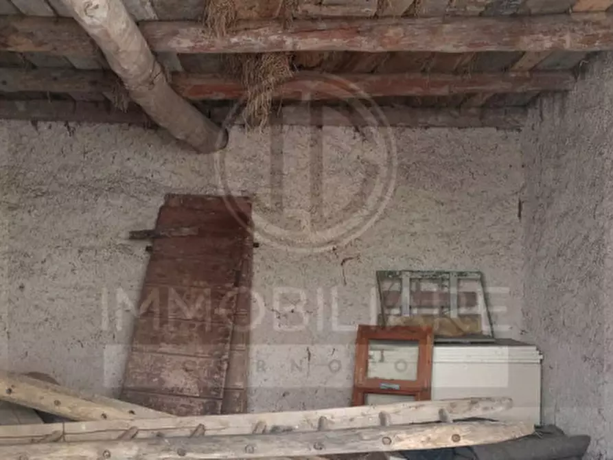 Immagine 14 di Villetta a schiera in vendita  a Laghi