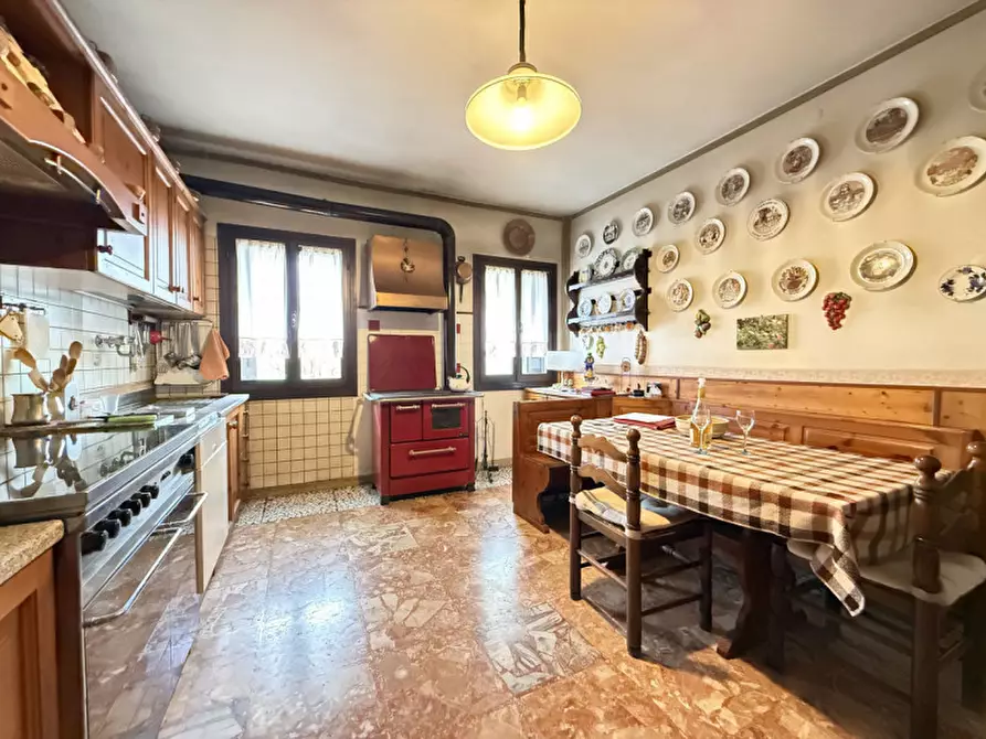 Immagine 2 di Casa bifamiliare in vendita  in Via Risere Vecchie 5 a Chiarano