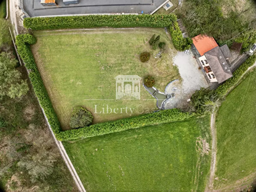 Immagine 5 di Villa in vendita  in Via Bissinico a Roè Volciano