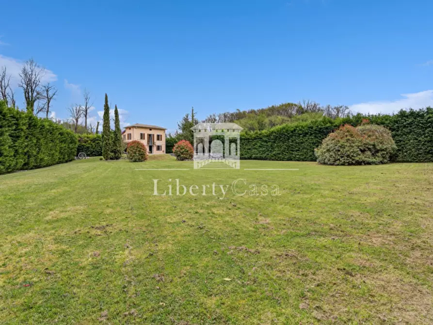 Immagine 10 di Villa in vendita  in Via Bissinico a Roè Volciano