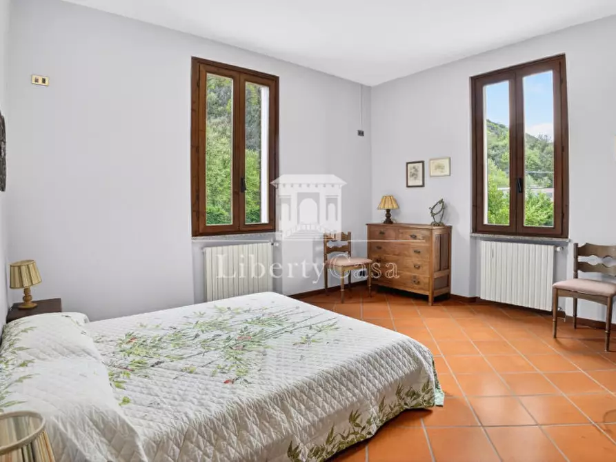 Immagine 11 di Villa in vendita  in Via Bissinico a Roè Volciano