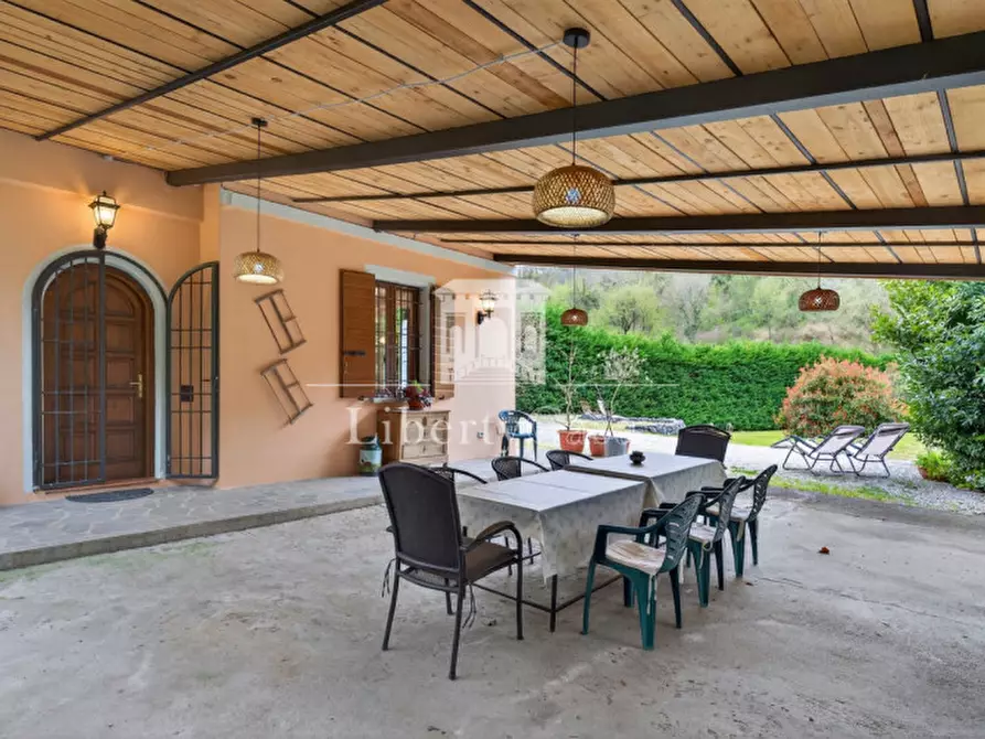 Immagine 18 di Villa in vendita  in Via Bissinico a Roè Volciano