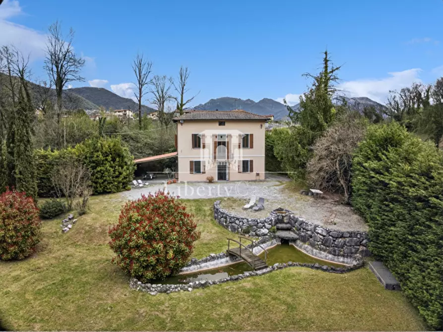 Immagine 20 di Villa in vendita  in Via Bissinico a Roè Volciano