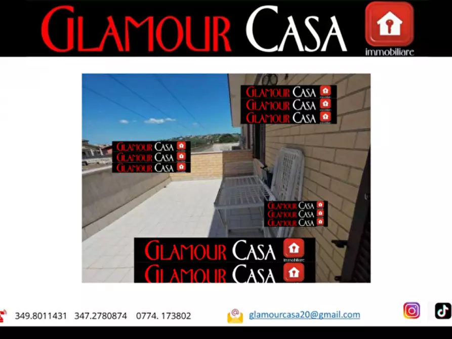 Immagine 2 di Villa in vendita  in Via Caio Acilio a Guidonia Montecelio