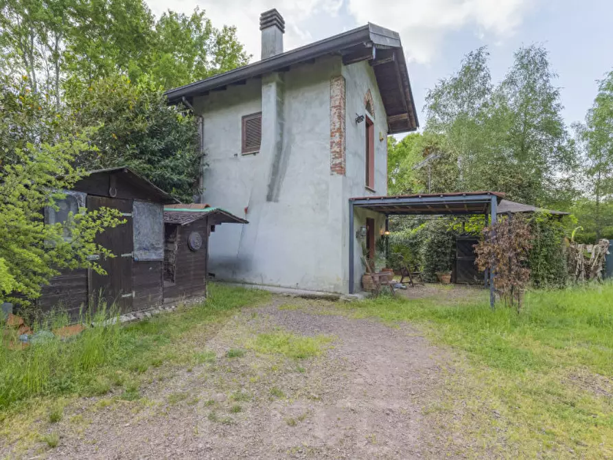 Immagine 1 di Casa indipendente in vendita  in Cascina Convento a Borgomanero