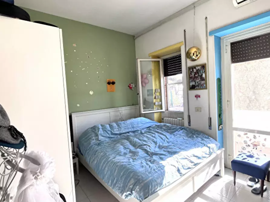 Immagine 10 di Attico in vendita  in Via del Labaro a Roma