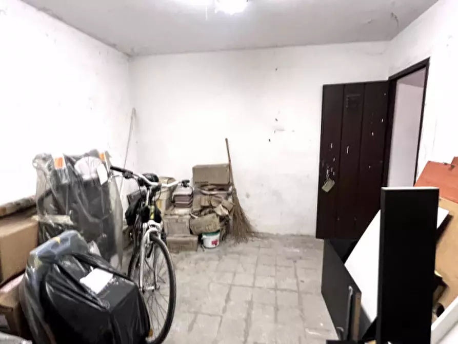 Immagine 27 di Attico in vendita  in Via del Labaro a Roma