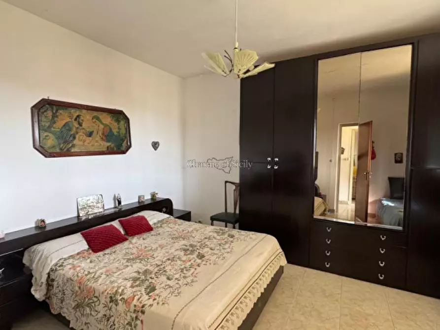 Immagine 19 di Casa indipendente in vendita  a Ispica