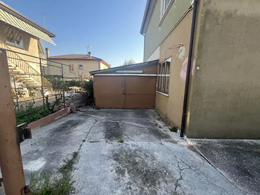 Immagine 16 di Casa bifamiliare in vendita  in via Dante a Rubano
