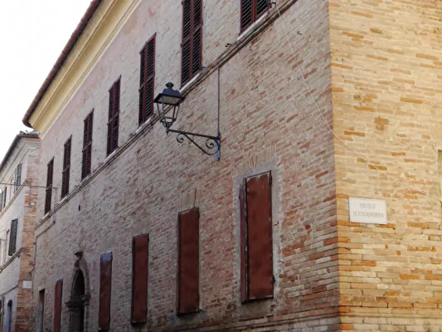 Immagine 2 di Palazzo in vendita  in Via Don Giovanni Minzoni a Ostra