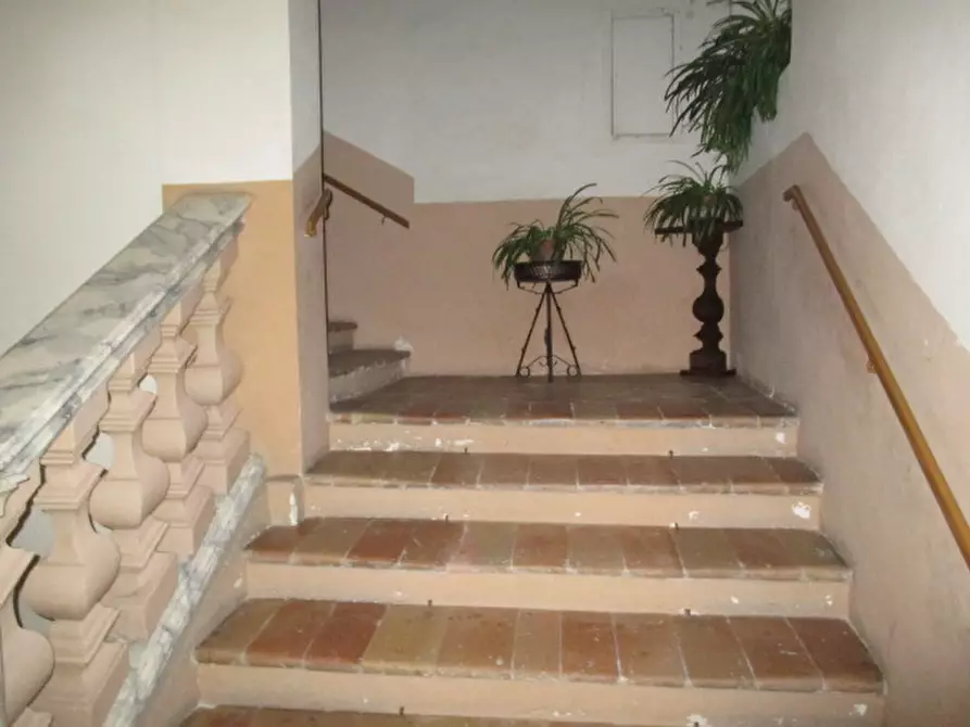 Immagine 8 di Palazzo in vendita  in Via Don Giovanni Minzoni a Ostra