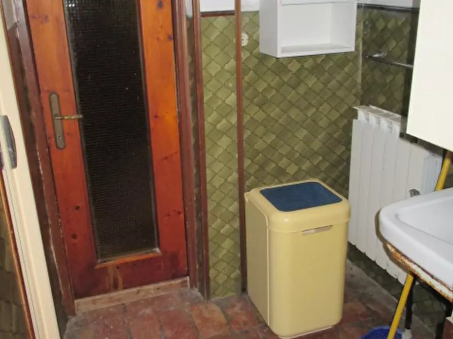 Immagine 27 di Palazzo in vendita  in Via Don Giovanni Minzoni a Ostra