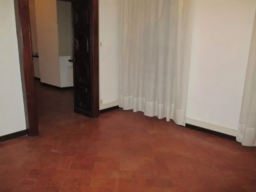Immagine 29 di Palazzo in vendita  in Via Don Giovanni Minzoni a Ostra