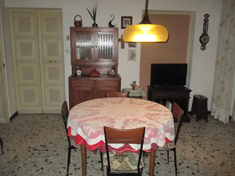 Immagine 36 di Palazzo in vendita  in Via Don Giovanni Minzoni a Ostra