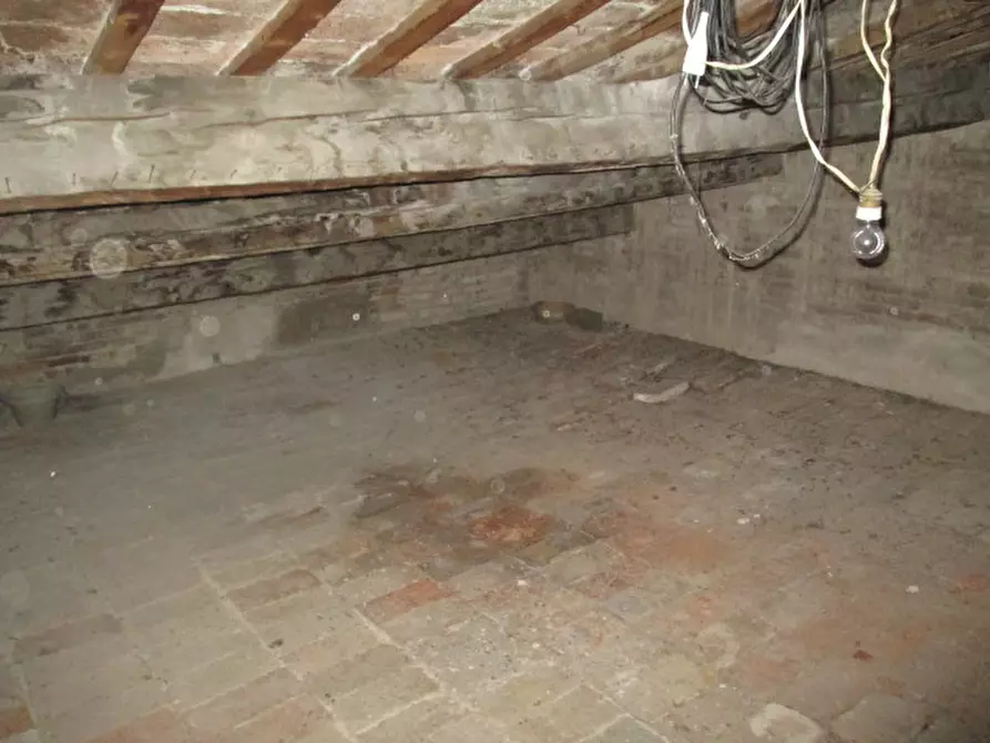 Immagine 75 di Palazzo in vendita  in Via Don Giovanni Minzoni a Ostra