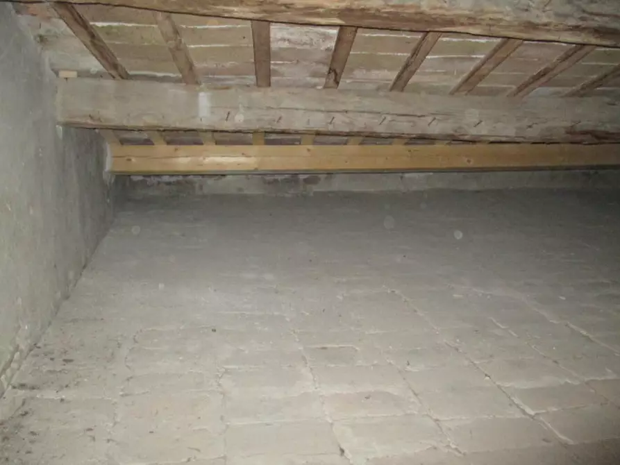 Immagine 76 di Palazzo in vendita  in Via Don Giovanni Minzoni a Ostra