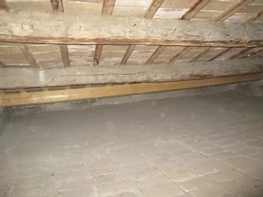 Immagine 77 di Palazzo in vendita  in Via Don Giovanni Minzoni a Ostra