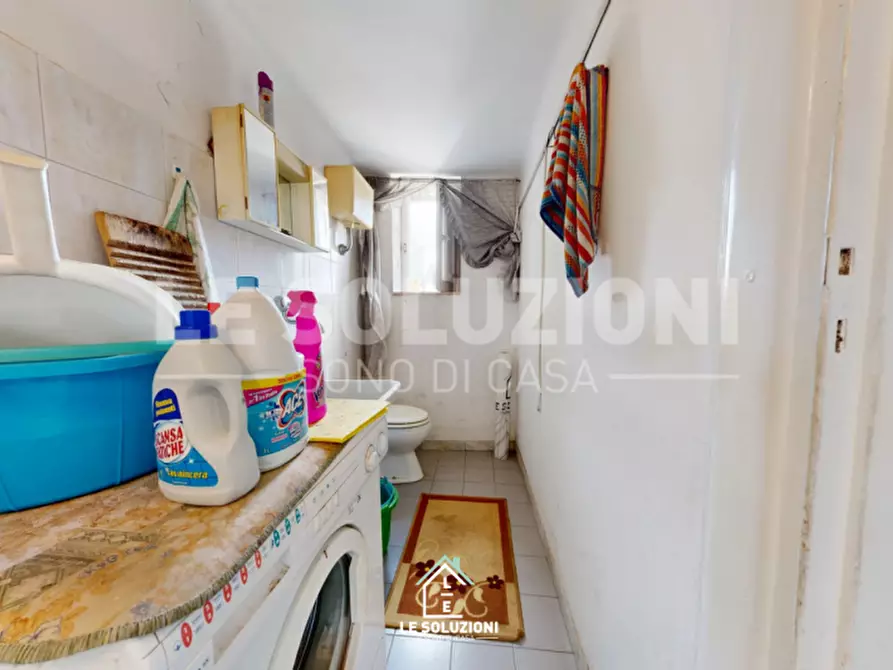 Immagine 24 di Appartamento in vendita  in via sottotenente francesco 19 a Castellana Grotte