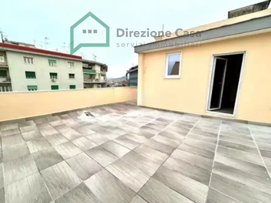 Immagine 2 di Appartamento in vendita  in corso arnaldo lucci 149 a Napoli
