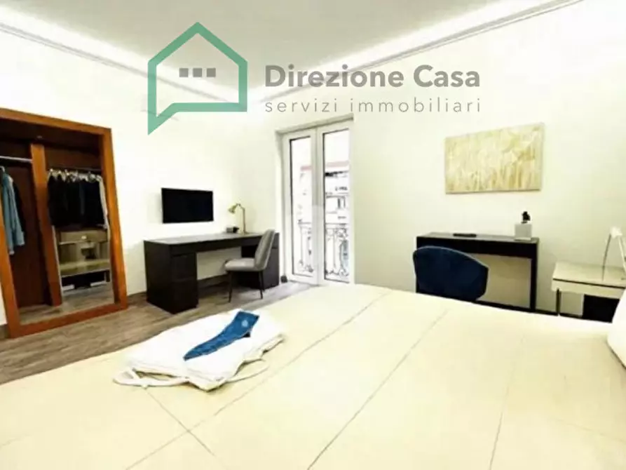 Immagine 4 di Appartamento in vendita  in corso arnaldo lucci 149 a Napoli