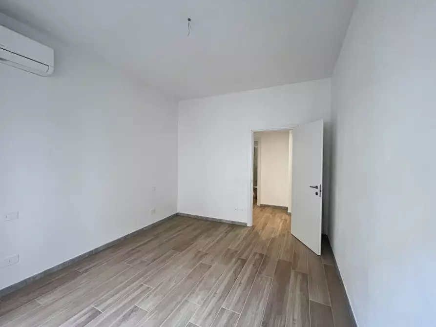 Immagine 13 di Appartamento in vendita  in Corso d'Augusto a Rimini