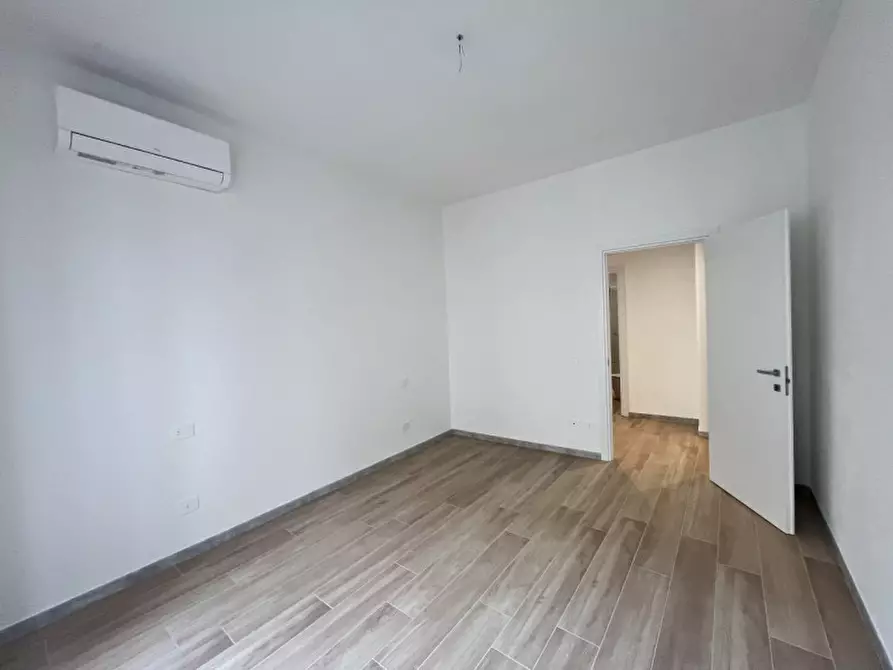 Immagine 14 di Appartamento in vendita  in Corso d'Augusto a Rimini