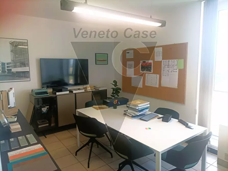 Immagine 5 di Ufficio in vendita  in Piazzale Castagnara a Cadoneghe