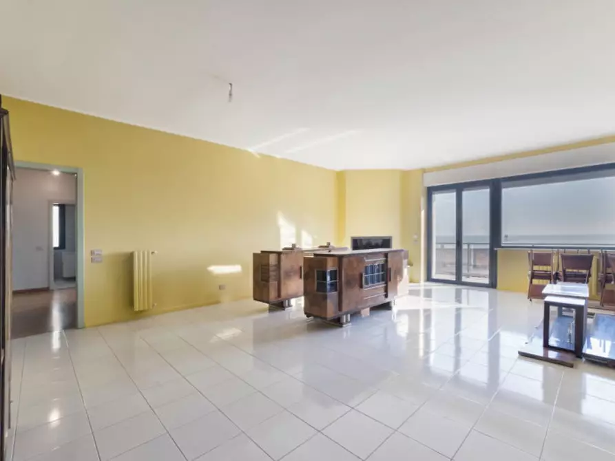 Immagine 4 di Appartamento in vendita  in STRADA VICINALE FRANCESCONE, 19 a Pescara