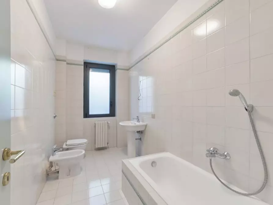 Immagine 22 di Appartamento in vendita  in STRADA VICINALE FRANCESCONE, 19 a Pescara