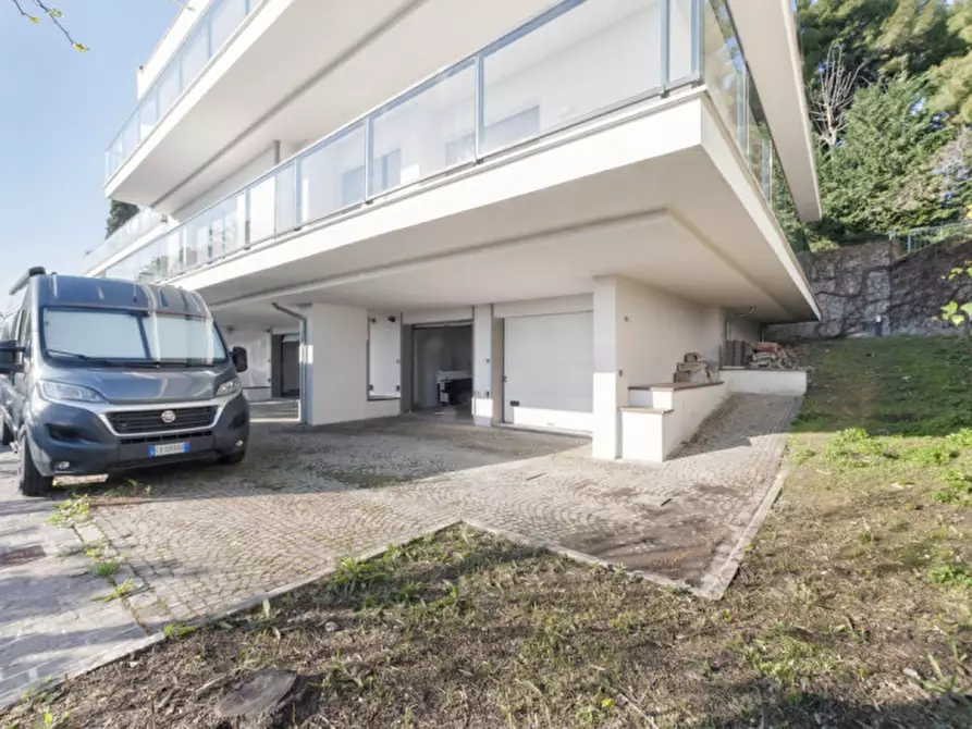 Immagine 28 di Appartamento in vendita  in STRADA VICINALE FRANCESCONE, 19 a Pescara