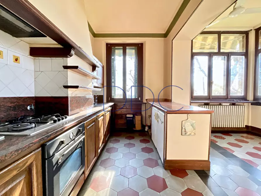 Immagine 13 di Villa in vendita  in Strada Sant Andrea Ricchiardo 9 a Sommariva Del Bosco