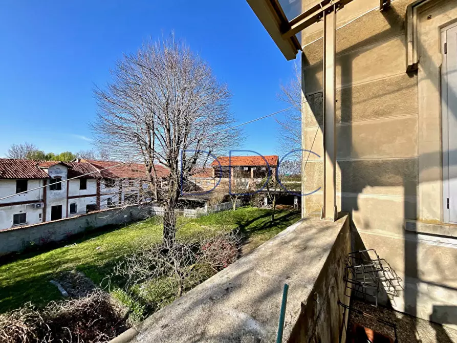 Immagine 22 di Villa in vendita  in Strada Sant Andrea Ricchiardo 9 a Sommariva Del Bosco