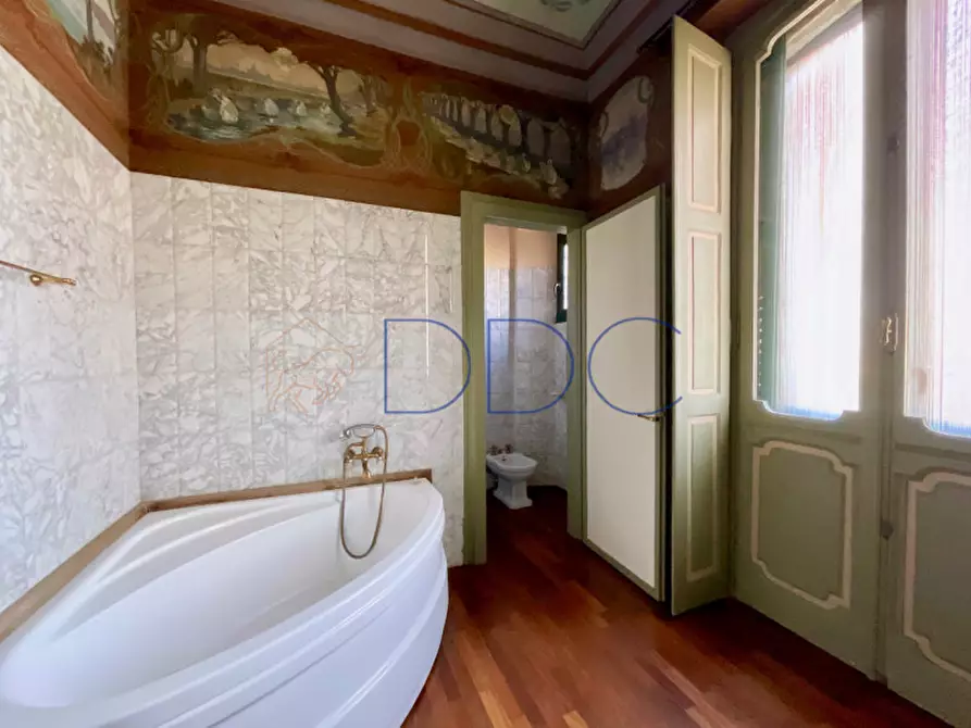Immagine 29 di Villa in vendita  in Strada Sant Andrea Ricchiardo 9 a Sommariva Del Bosco