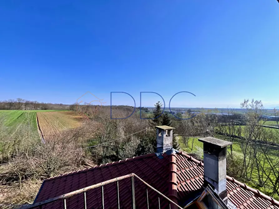 Immagine 35 di Villa in vendita  in Strada Sant Andrea Ricchiardo 9 a Sommariva Del Bosco