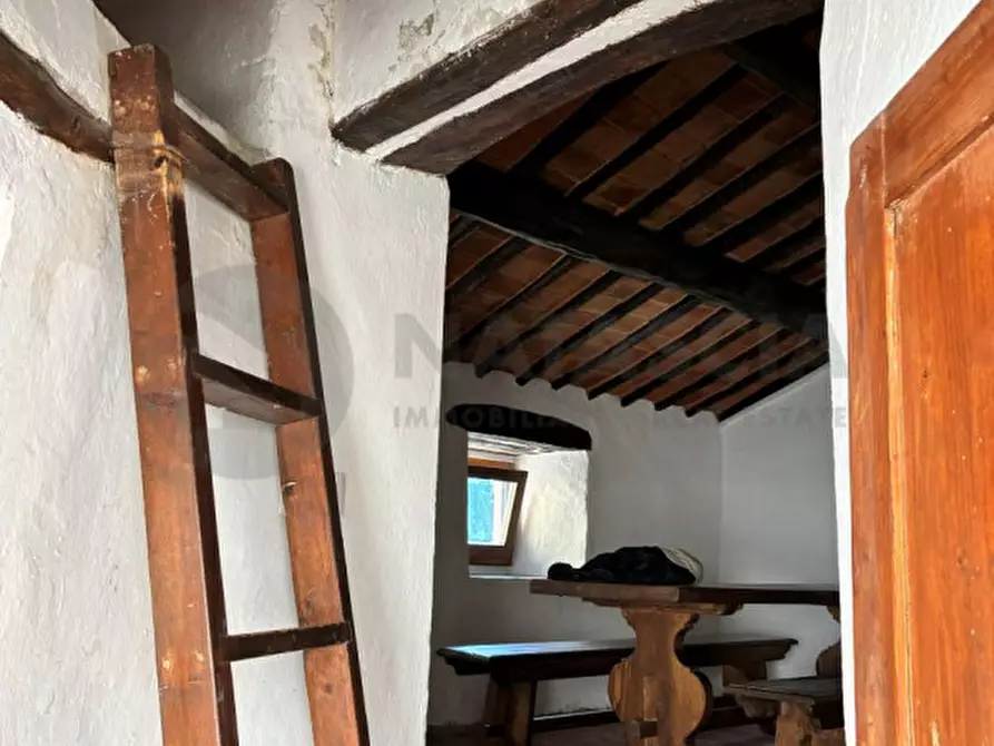 Immagine 11 di Appartamento in vendita  a Pontassieve