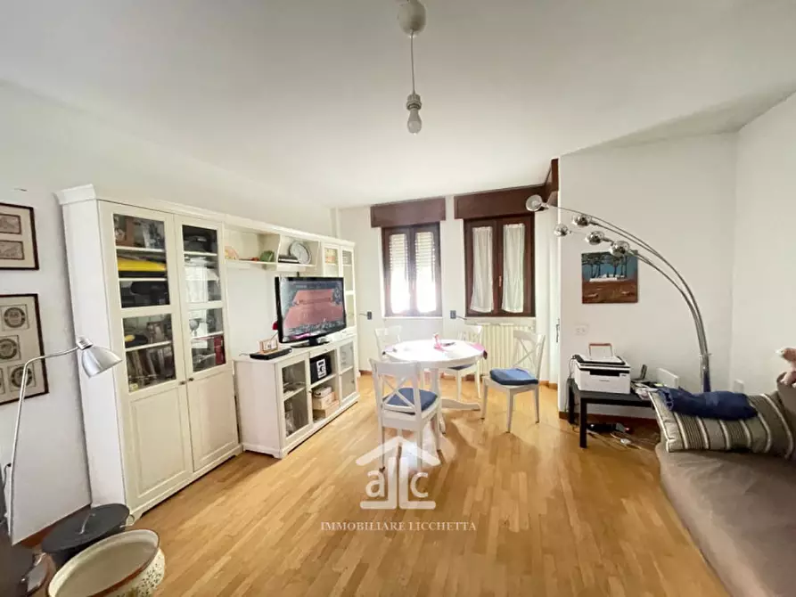 Immagine 4 di Appartamento in vendita  in via merine 8 a Lecce